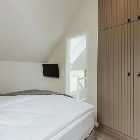 Semesterbostad Stilvolles Skandinavisches Xxl Familienferienhaus Sagard