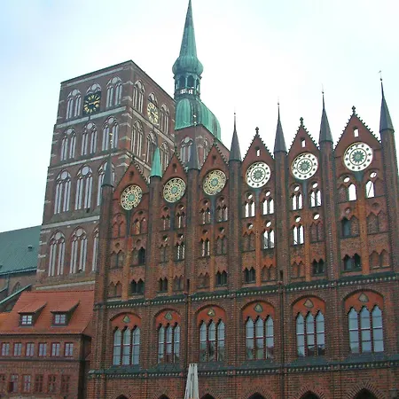 Semesterbostad Stilvolles Skandinavisches Xxl Familienferienhaus Sagard
